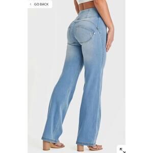 Freddy WRUP SNUG Jeans- High Waisted- Flare- Size 4/ S- Light Blue Yellow Stitch